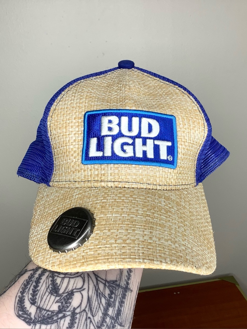 < 2018 Bud Light Mesh Back Trucker Hat With Built-In Bottle Opener >